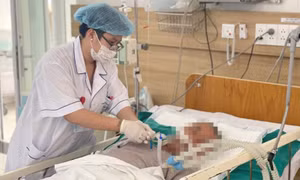 Cận Tết lại lo ngộ độc rượu