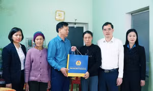 TKV: Thưởng Tết xứng đáng cho người lao động