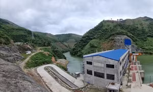 Sập nhà điều hành thủy điện ở Lào Cai, 5 người nghi mất tích