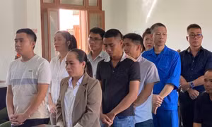 Nhận hối lộ khi đăng kiểm xe cơ giới tại Phú Yên, 10 bị cáo lĩnh án tù