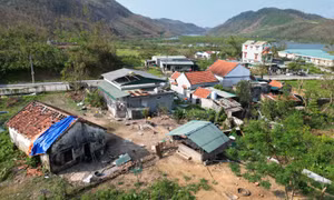 Bản Sen, những ngày bão đi qua