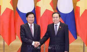 Chủ tịch Quốc hội Trần Thanh Mẫn hội kiến Tổng Bí thư, Chủ tịch nước Lào Thongloun Sisoulith