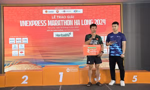 Runner Quảng Ngãi tham giải chạy tại Hạ Long ủng hộ toàn bộ tiền thưởng cho nạn nhân bão Yagi