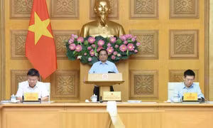 Tích cực rà soát, tháo gỡ mọi điểm nghẽn về thể chế, cơ chế, chính sách