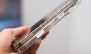 Giới làm phụ kiện gặp khó vì nút camera trên iPhone 16