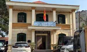 Nữ cán bộ ở Lạng Sơn bị thi hành án trừ lương để trả nợ