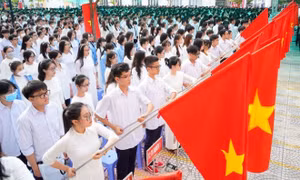Tổ chức khai giảng theo hướng gọn nhẹ, duy trì nền nếp học tập ngay sau lễ khai giảng