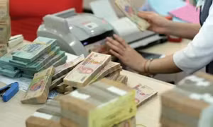 Khoanh nợ, hoãn giãn nợ, giảm lãi và đẩy mạnh cho vay tiêu dùng sau bão lũ
