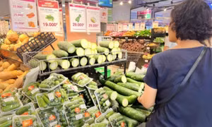 Siêu thị tăng nhập rau, củ từ miền Nam ra Bắc
