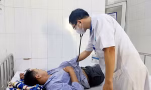 4 người ngộ độc nhập viện cấp cứu do ăn nấm