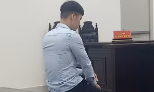 Nghi vợ ngoại tình, đốt xưởng may của đối thủ để trả thù
