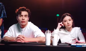Phim 'Khi ta hai lăm' rời rạp vì doanh thu thất bát