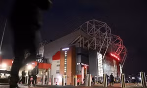 Giới chủ Qatar đẩy nhanh việc hỏi mua Man Utd