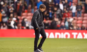 Tottenham sa thải HLV Conte