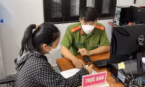 Chuyển hóa địa bàn trọng điểm, phức tạp về ANTT
