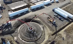 Có thể 'chiết xuất' từ khí trời, loại xăng mới lạ khiến châu Âu tụ họp