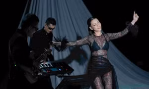 Chủ nhân bản hit "Ngày chưa giông bão" đã chịu tái xuất