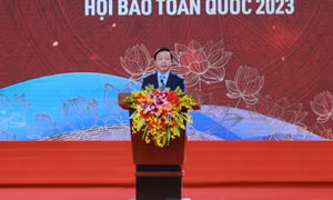 Báo chí phải thay đổi tư duy, cách làm để đẩy nhanh chuyển đổi số