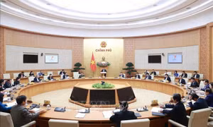 Thủ tướng Phạm Minh Chính: Giải quyết dứt điểm tình trạng thiếu thuốc, trang thiết bị y tế