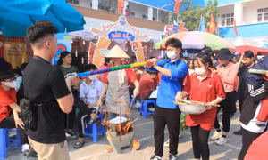 Tưng bừng Hội trại Thanh thiếu nhi