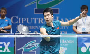 Đức Phát thắng sốc tại Vietnam International Challenger