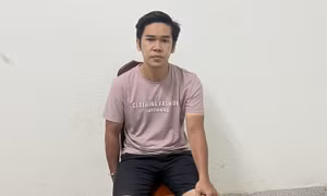 Nghiện cờ bạc, nợ nần chồng chất, mang dao đi cướp xe ôm