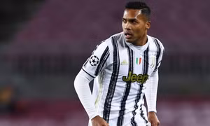 Juventus gia hạn hợp đồng với bộ đôi Brazil