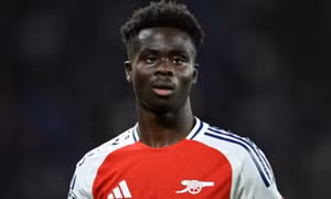 Cú hích Saka, siêu đội hình của Arsenal đấu Bournemouth