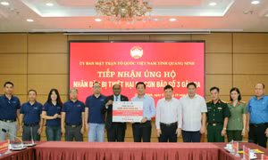 Đồng hành cùng nhân dân tái thiết cuộc sống