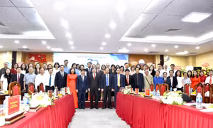 Lễ kỷ niệm và Hội thảo khoa học “Tạp chí Lý luận chính trị và Truyền thông 30 năm xây dựng và phát triển”