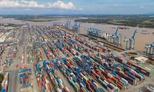 IMF nâng dự báo tăng trưởng Việt Nam