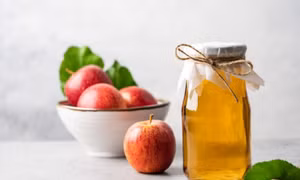 8 lợi ích sức khỏe bất ngờ khi sử dụng giấm táo
