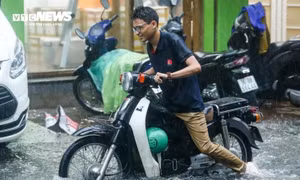 Dự báo thời tiết ngày 15/10: Cảnh báo mưa lớn ở vùng núi Bắc Bộ và Trung Bộ