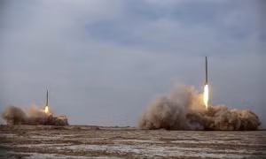Báo Mỹ nói Iran sắp tung đòn 'đáp trả đau đớn' vào Israel