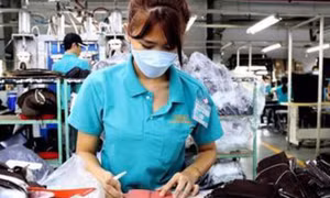 Xử lý thế nào khi người lao động nghỉ việc 5 ngày liên tục trở lên?