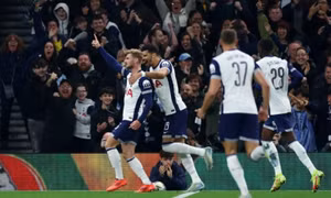 Man City bị Tottenham loại khỏi Cup Liên đoàn
