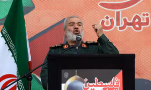 Iran dọa tấn công mọi cơ sở năng lượng của Israel