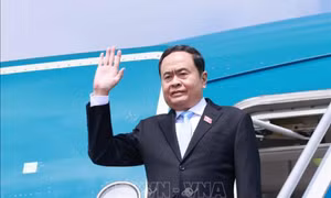 Chủ tịch Quốc hội Trần Thanh Mẫn lên đường thăm chính thức Lào và tham dự Đại hội đồng AIPA-45