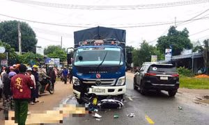 Tai nạn giao thông nghiêm trọng với xe tải, bà và cháu gái 2 tuổi tử vong