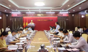 Tọa đàm khoa học về chuyên đề xây dựng, chỉnh đốn Đảng