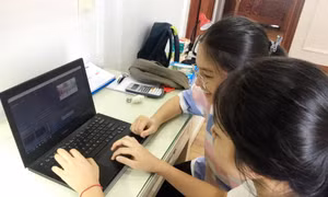 Phát triển các tài năng khoa học - Nhìn từ các cuộc thi 