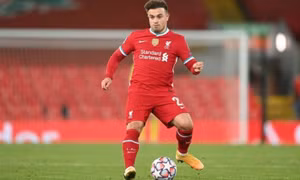 Liverpool tìm cách tống khứ kẻ thừa