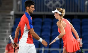 Novak Djokovic lỡ hai trận chung kết chỉ trong ít giờ đồng hồ