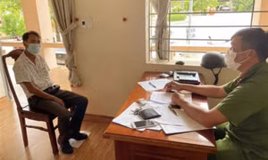 Giả danh công an lừa "chạy" giấy xét nghiệm COVID-19