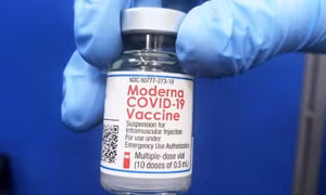 Những điều cần biết khi tiêm vaccine Moderna