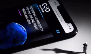 Pegasus: Vì sao bảo mật kiểu "khu vườn kín" của iOS chẳng là gì so với trình độ hacker Israel?