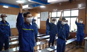 Kỷ luật và Đồng tâm – Ngọn lửa hồng vẫn sáng