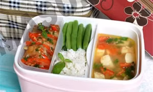 4 sai lầm khi mang cơm đi làm dân văn phòng hay mắc phải