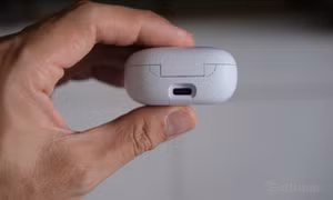 JBL Live Pro+ TWS: Đối thủ của Airpods?