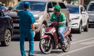 TP.HCM xử phạt gần 15 tỷ đồng sau 8 ngày áp dụng Chỉ thị 16
